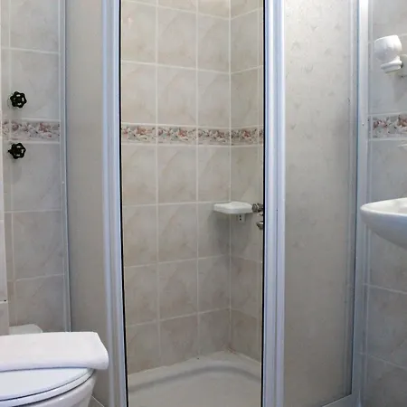 Kerim Otel 3*