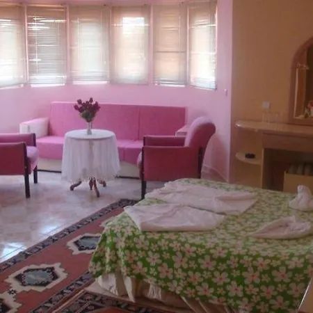 Ξενοδοχείο Kerim 3*